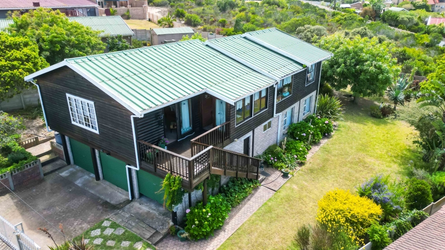 4 Bedroom Property for Sale in Dana Bay Western Cape